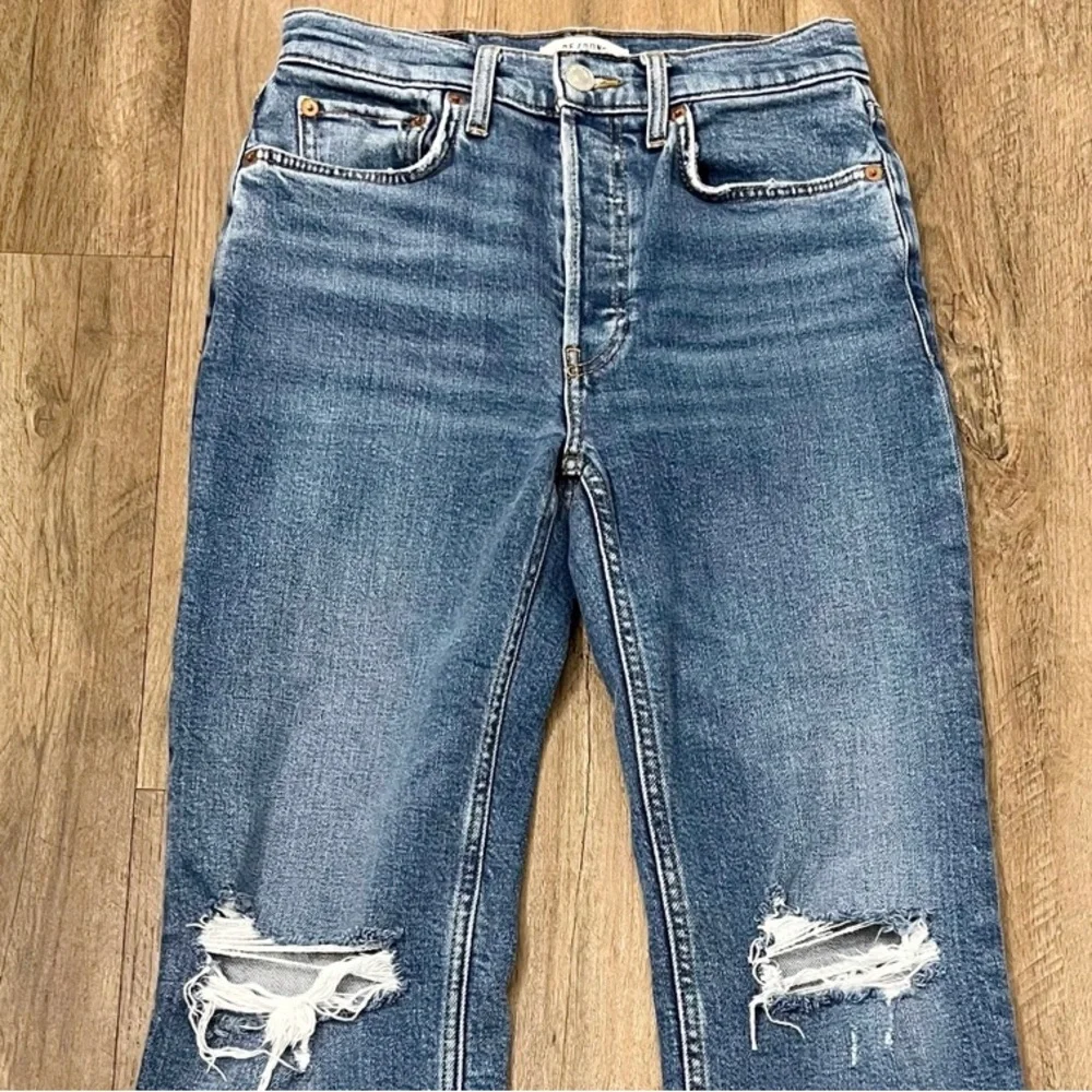 RE/DONE 70s Stove Pipe‎ High Rise Jeans in Dusk Destroy